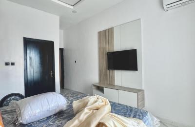 Furnished 2 bedroom apartment with swimming pool