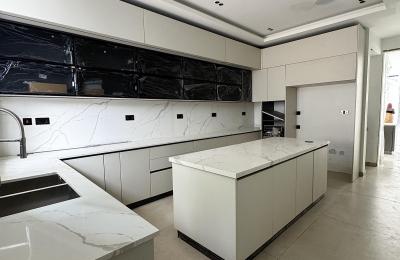 6-bedroom fully detached duplex with swimming pool