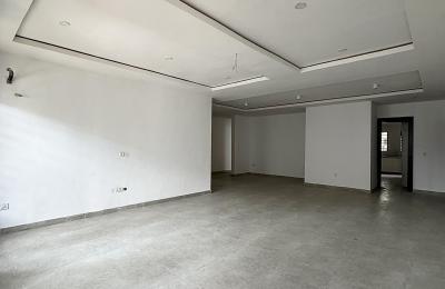 4-bedroom apartment