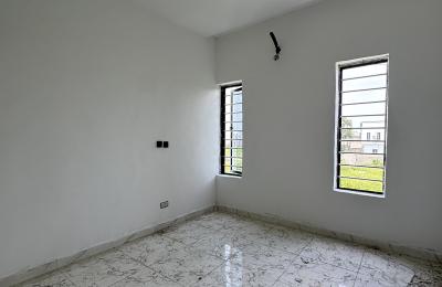4-bedroom semidetached duplex