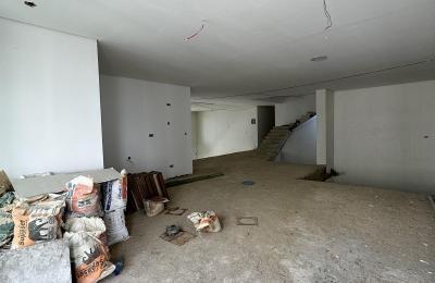 5-bedroom penthouse duplex