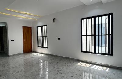 4-bedroom fully detached duplex with swimming pool