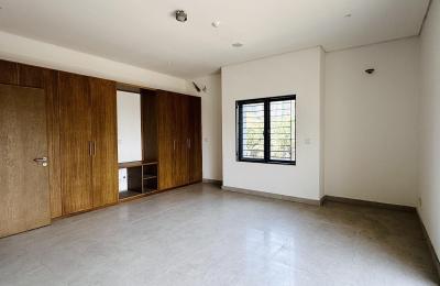 4 Units of 5-bedroom terrace duplexes