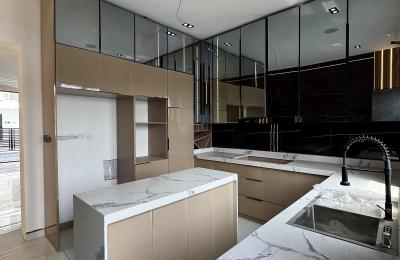 4-bedroom semidetached duplex with BQ