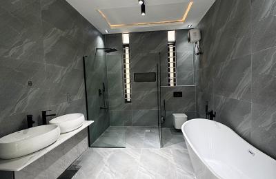 5 bedroom fully detached duplex with a swimming pool