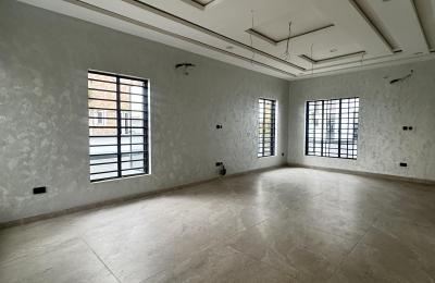 5 bedroom fully detached duplex