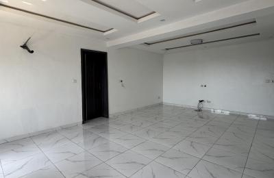 2 bedroom apartment (Suitable for Airbnb)