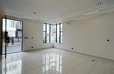 4-bedroom semidetached duplex with BQ