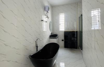 4 bedroom semidetached duplex with BQ