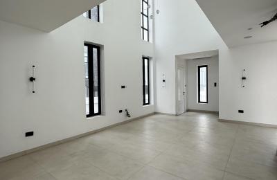 5-bedroom fully detached duplex