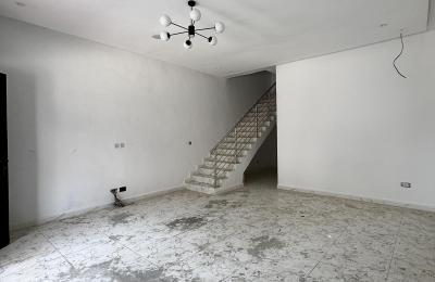 4-bedroom semidetached duplex