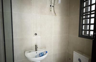 4-bedroom apartment