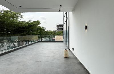 6-bedroom fully detached duplex with swimming pool