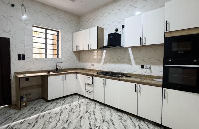 4 Bedroom Terrace Duplex