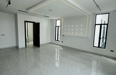 5 bedroom fully detached duplex