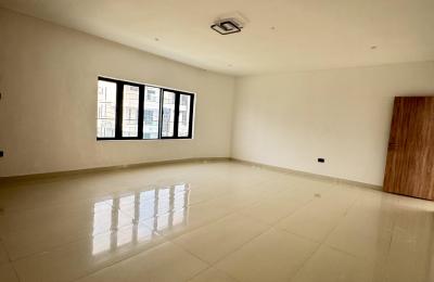 5 bedroom fully detached duplex