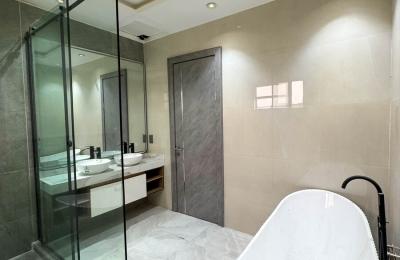 5 bedroom luxury duplex with swimming pool