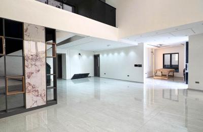 5 bedroom luxury duplex with swimming pool