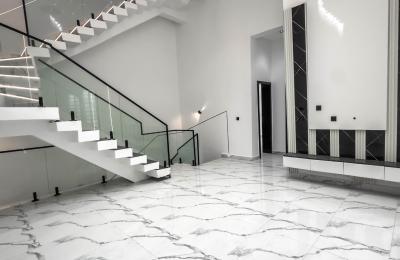 5 bedroom fully detached duplex with rooftop swimming pool
