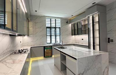 Luxury 6 bedroom fully detached duplex with swimming pool