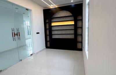 Luxury 6 bedroom fully detached duplex with swimming pool