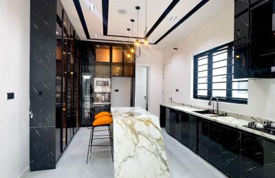 Contemporary 5 bedroom fully detached duplex with swimming pool