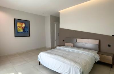 5 bedroom fully detached duplex with swimming pool
