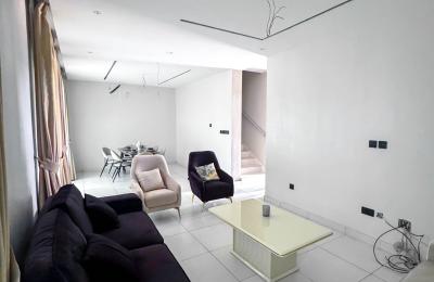 4 bedroom terrace duplex