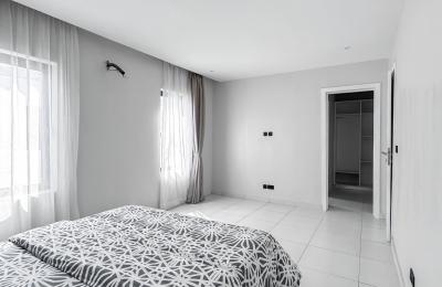 4 bedroom terrace duplex