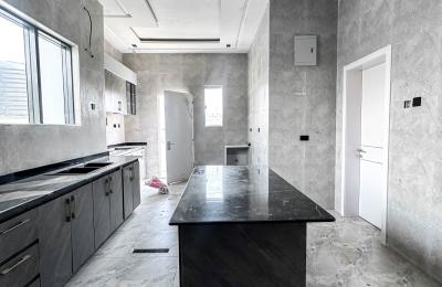 5 bedroom fully detached duplex with swimming pool