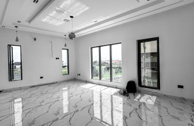 5 bedroom fully detached duplex with swimming pool
