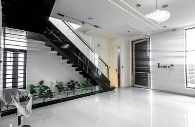 4 bedroom fully detached duplex