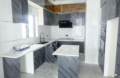 4 bedroom fully detached duplex with swimming pool