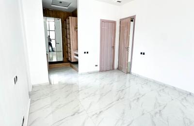 4 bedroom fully detached duplex with swimming pool