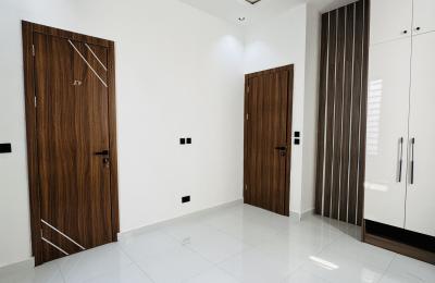 Luxury 4 Bedroom Fully Detached Duplex