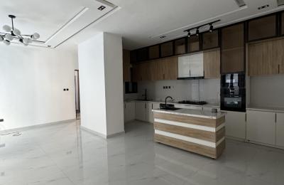 Contemporary 2 Bedroom Apartment with Swimming Pool