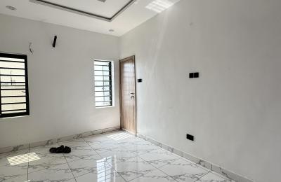 Luxury 2 Bedroom Apartment Suitable For Shortlet