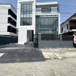 Luxury 5 Bedroom Fully Detached Duplex