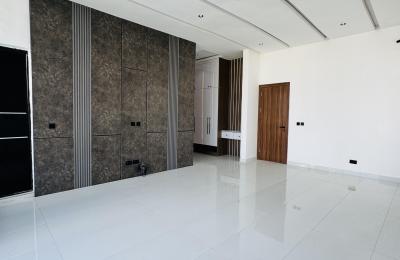 Luxury 4 Bedroom Fully Detached Duplex