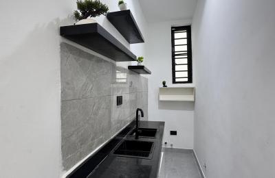 Luxury 5 Bedroom Fully Detached Duplex with Swimming Pool