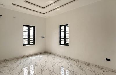 Luxury 2 Bedroom Apartment Suitable For Shortlet