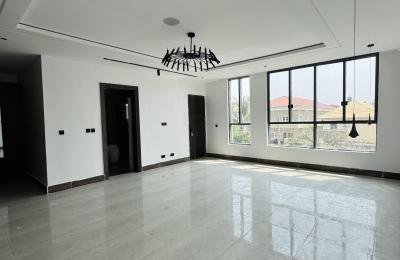 Contemporary 5 Bedroom Fully Detached Duplex with BQ