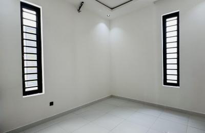 Luxury 4 Bedroom Fully Detached Duplex