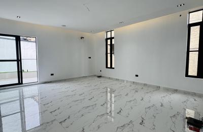 Contemporary 6 Bedroom Fully Detached Duplex with Swimming pool