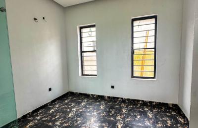 4 Bedroom Fully Detached Duplex