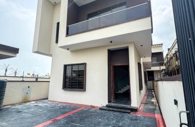 4 Bedroom Fully Detached Duplex