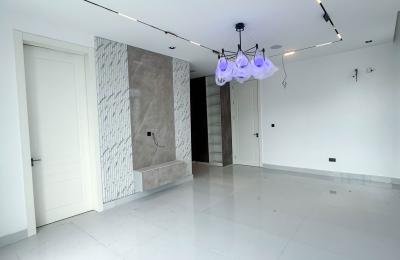 Contemporary 5 Bedroom Fully Detached Duplex