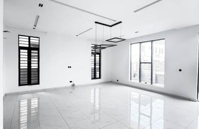 Contemporary 5 Bedroom Fully Detached with BQ