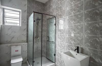 Modern 5 Bedroom Semi-Detached Duplex