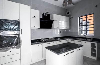 Contemporary 4 Bedroom Terrace Duplex
